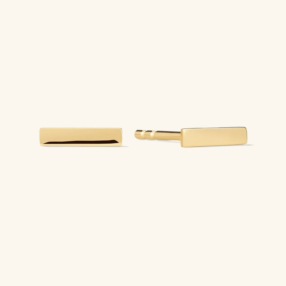 Mejuri- Bar Studs